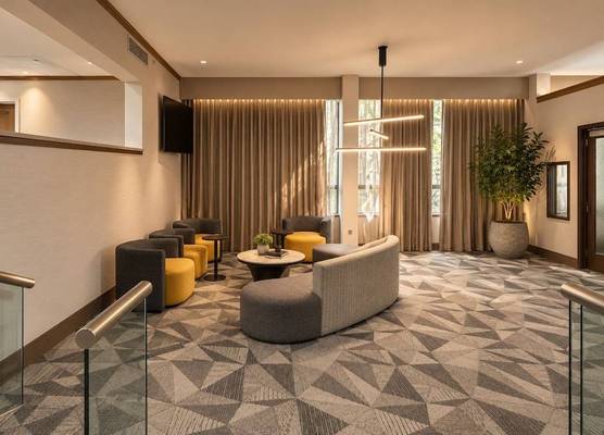 Grand Vista Richmond Airport Hotel 1