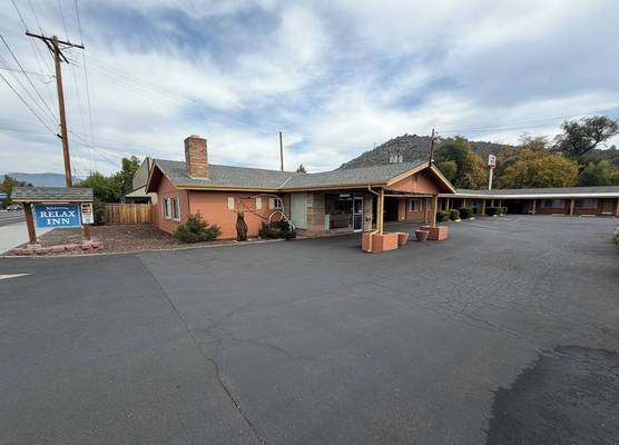 Relax Inn Yreka 1