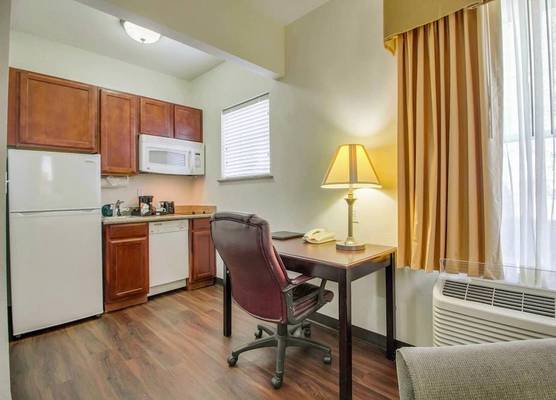 MainStay Suites Texas Medical Center-Reliant Park 1