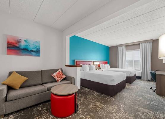 Comfort Suites Columbia at Harbison 1
