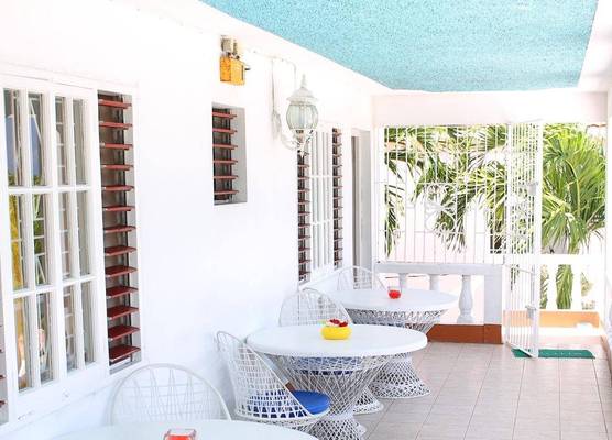 Hunter's Rest Villa 1