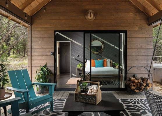 Lucky Arrow Retreat 1