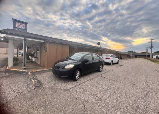 Budget Lodge Inn Abilene KS 1