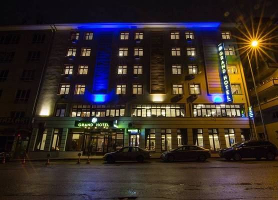 An Grand Hotel 1