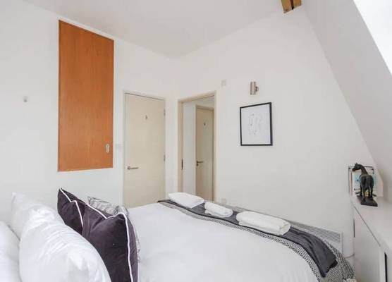 Stylish 1 Bedroom Apartment Near Northcote Road 1