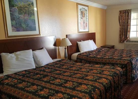 Royal Inn Motel Long Beach 1
