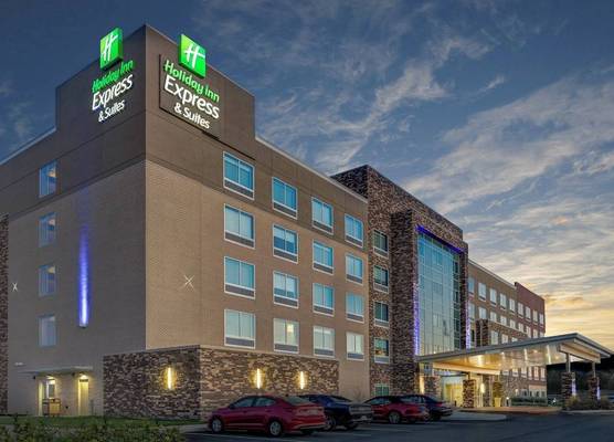 Holiday Inn Express & Suites INDIANAPOLIS NE - NOBLESVILLE by IHG 1