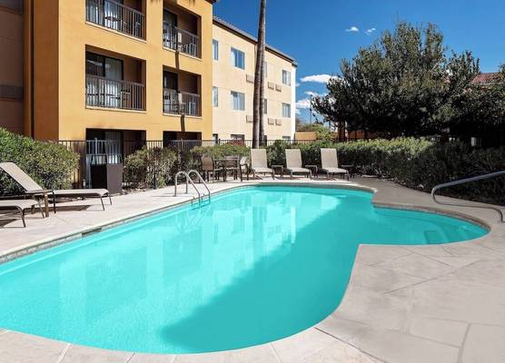 Courtyard by Marriott Tucson Williams Centre 1