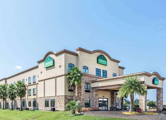 Wingate by Wyndham Lake Charles Casino Area 1