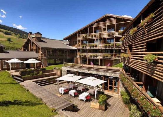 M de Megève 1