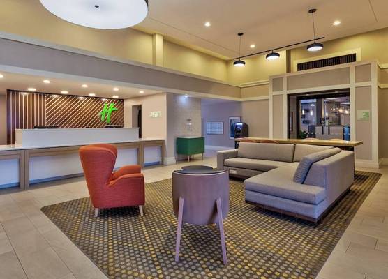 Holiday Inn WESTBURY-LONG ISLAND by IHG 1