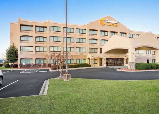 Comfort Suites Lumberton North 1