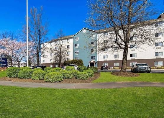 Suburban Studios Sterling - Washington Dulles 1