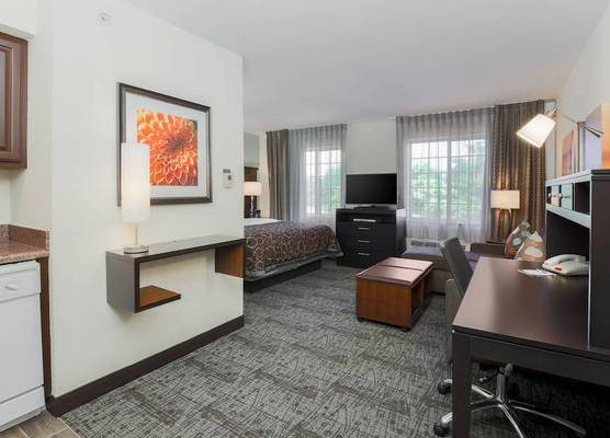 Staybridge Suites PHILADELPHIA-MT. LAUREL by IHG 1