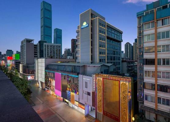 Days Hotel By Wyndham Changsha Wuyi Square 1