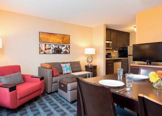 TownePlace Suites by Marriott Kalamazoo 1