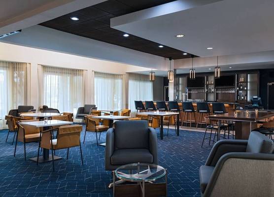 Courtyard by Marriott San Antonio Airport 1