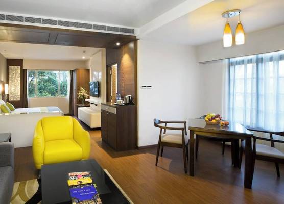 The Grand Magrath Hotel 1