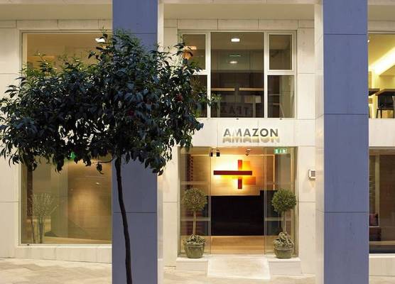 Amazon Hotel 1