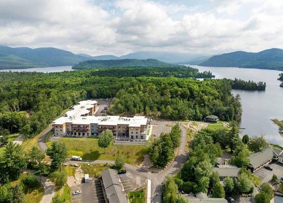 Cambria Hotel Lake Placid - Lakeside Resort 1