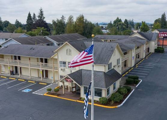 Three Rivers Inn Sedro Woolley 1