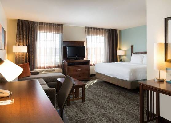 Staybridge Suites TOLEDO - MAUMEE by IHG 1