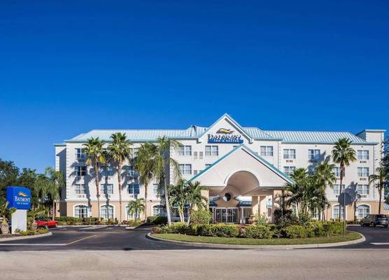 Baymont Inn & Suites by Wyndham Fort Myers I-75 1
