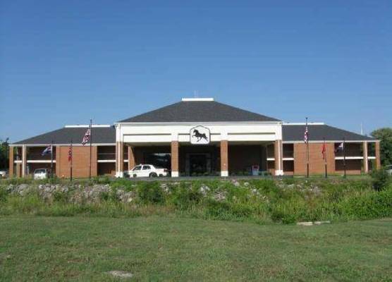 Walking Horse Lodge 1