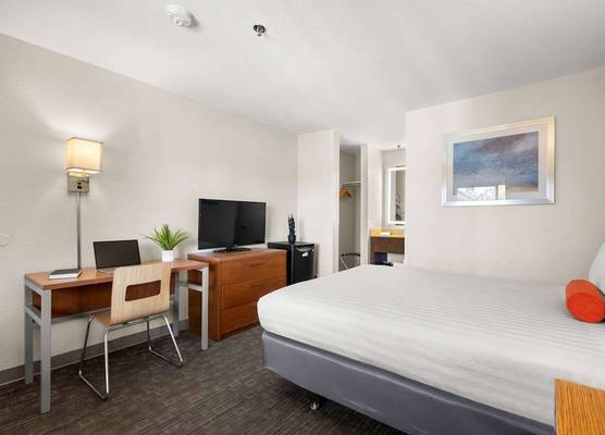 Good Nite Inn Camarillo 1