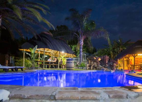 Cest Si Bon Hotel 1