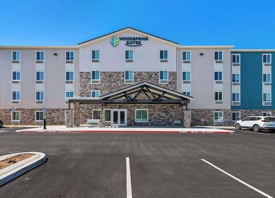 WoodSpring Suites Corona 1