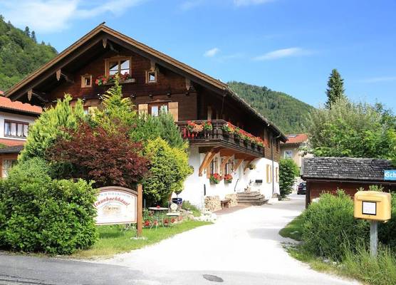 Hotel Garni Landhaus Traunbachhäusl 1
