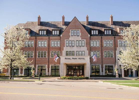 Royal Park Hotel 1