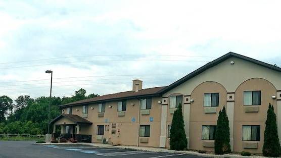 Super 8 by Wyndham Thurmont 1