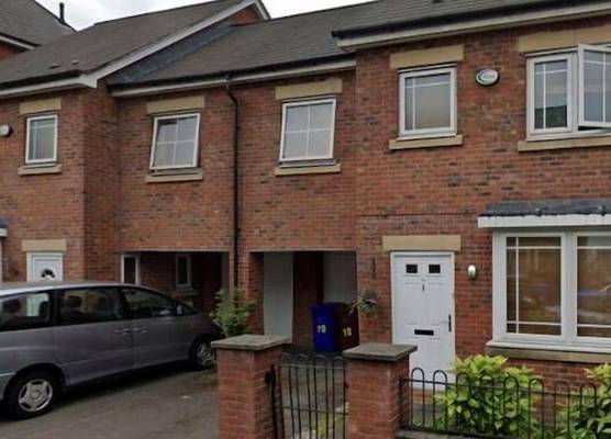 Bankwell Guest House 1