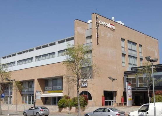 Executive Hotel 1