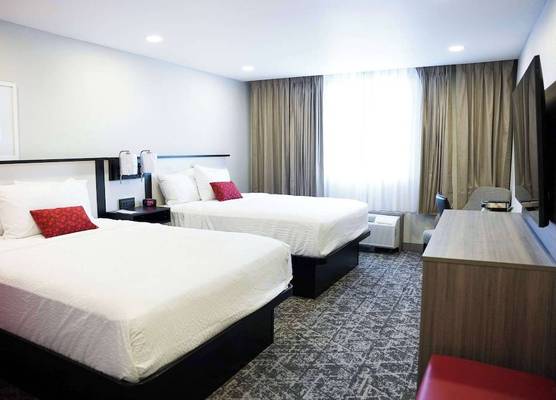Ramada by Wyndham DFW Airport 1