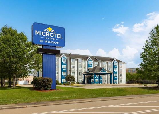 Microtel Inn and Suites Baton Rouge Airport 1