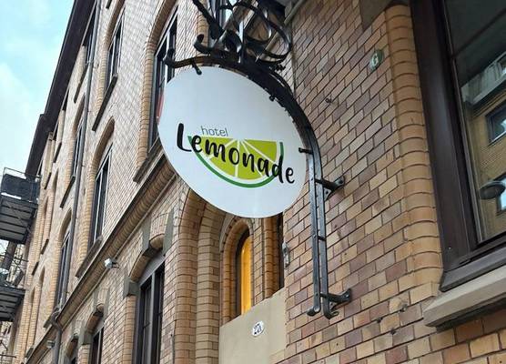 Hotel Lemonade 1