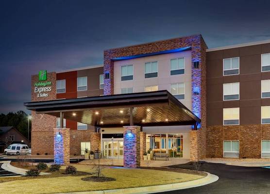 Holiday Inn Express & Suites DAWSONVILLE by IHG 1