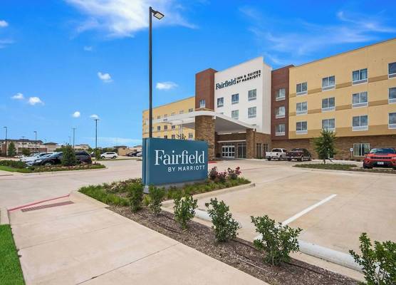 Fairfield Inn & Suites by Marriott Dallas Plano/Frisco 1
