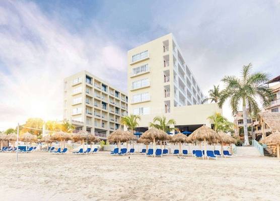 Decameron La Marina Guayabitos, Ramada All Inclusive Resort 1