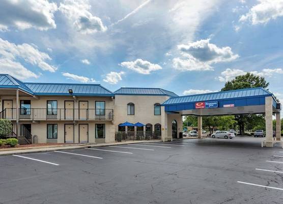 Econo Lodge Fayetteville I-95 1