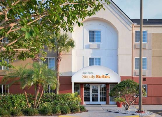 Sonesta Simply Suites Clearwater St. Petersburg 1