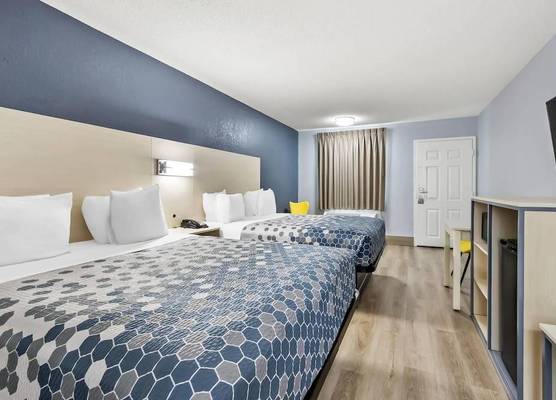 Econo Lodge Inn & Suites Cayce I-26 Airport 1