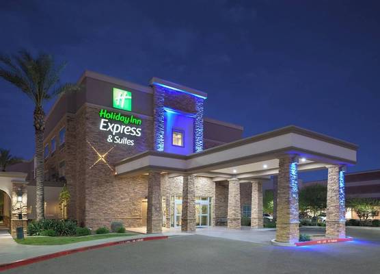 Holiday Inn Express & Suites PHOENIX EAST - GILBERT by IHG 1