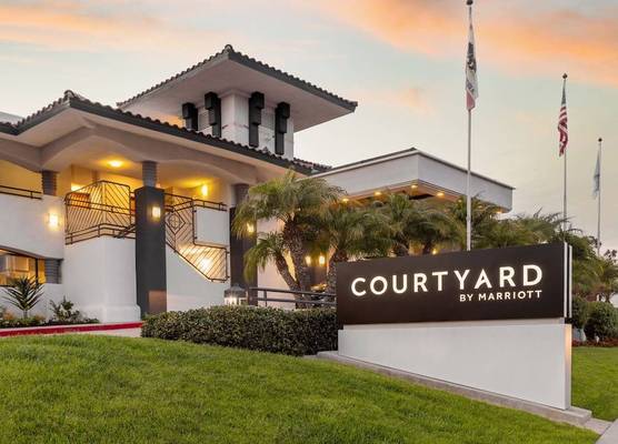 Courtyard by Marriott San Diego Del Mar/Solana Beach 1