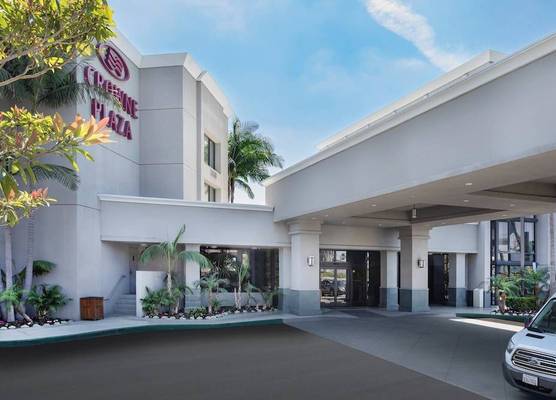 Crowne Plaza COSTA MESA ORANGE COUNTY by IHG 1