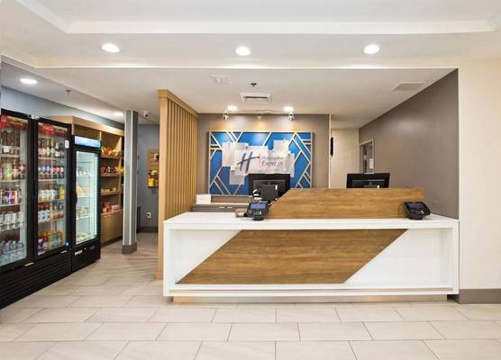 Holiday Inn Express & Suites SACRAMENTO NE CAL EXPO by IHG 1