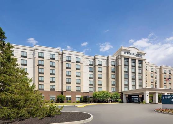 SpringHill Suites by Marriott Newark International Airport 1